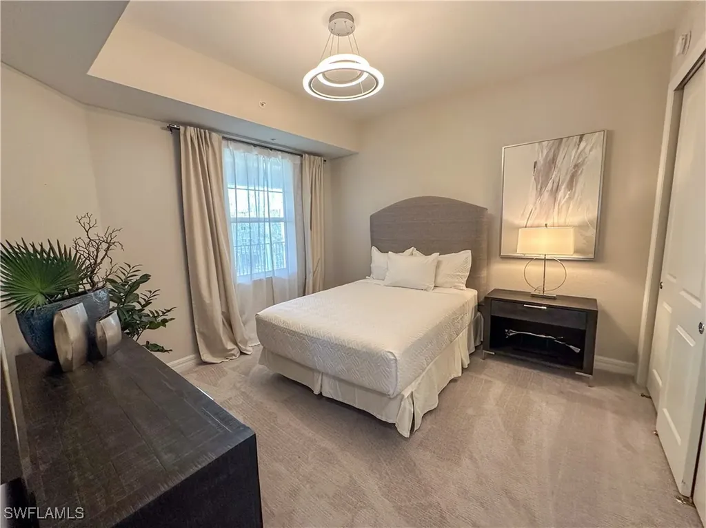 163 Indies Drive E Naples FL 34114