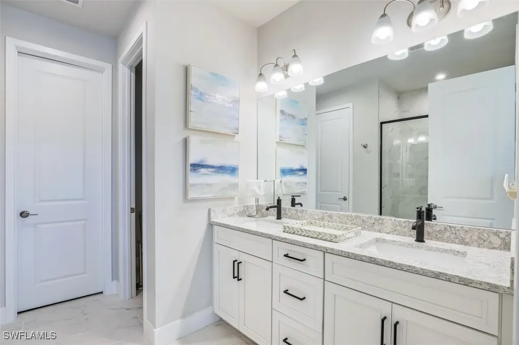 4705 Arboretum Circle Naples FL 34112