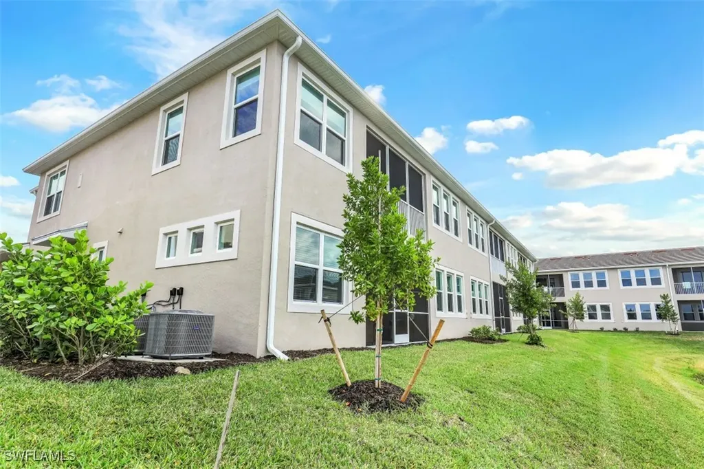 4705 Arboretum Circle Naples FL 34112