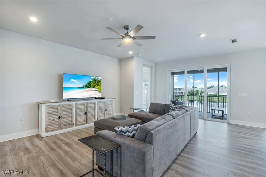 4705 Arboretum Circle Naples FL 34112