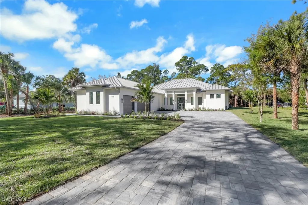 1109 15th Street SW Naples FL 34117