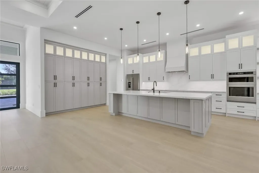 1109 15th Street SW Naples FL 34117