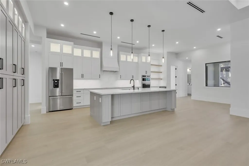 1109 15th Street SW Naples FL 34117