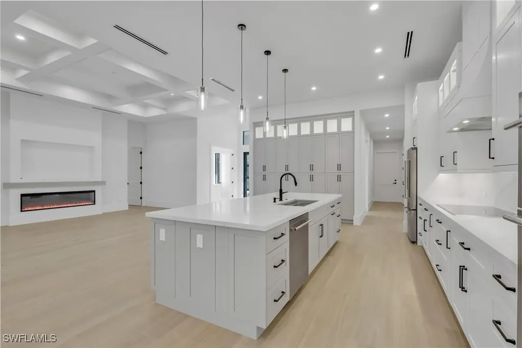 1109 15th Street SW Naples FL 34117