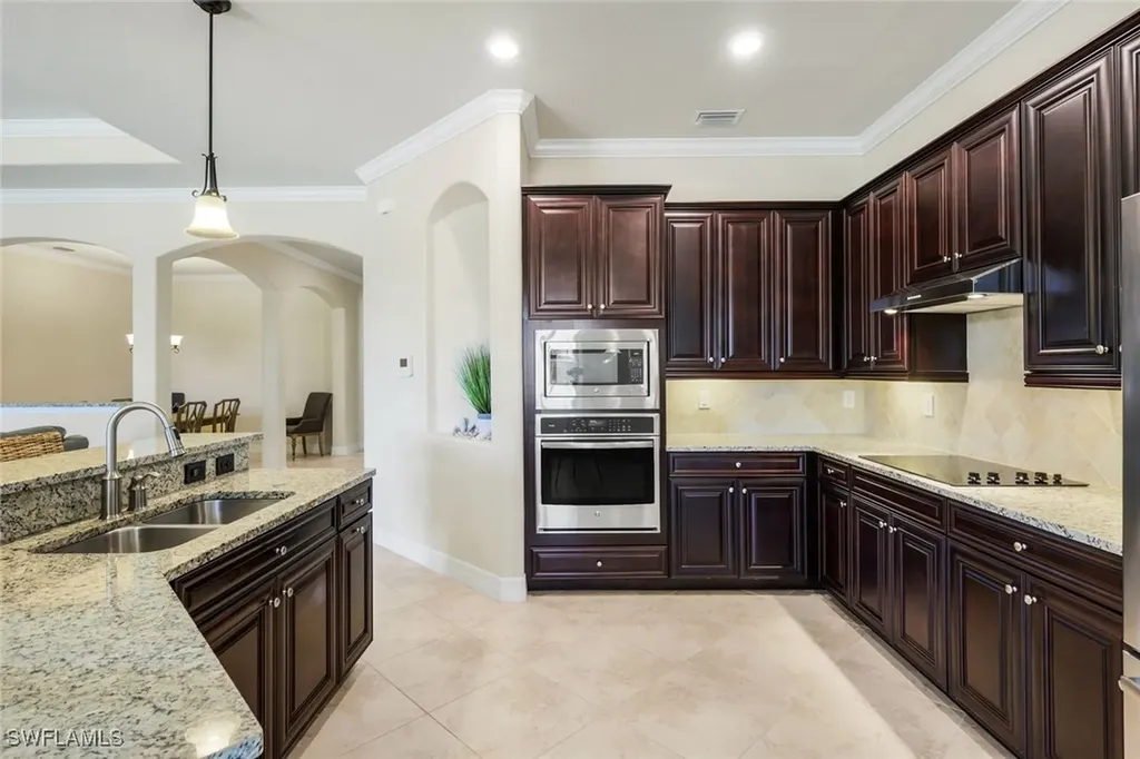 28085 Wicklow Court Bonita Springs FL 34135