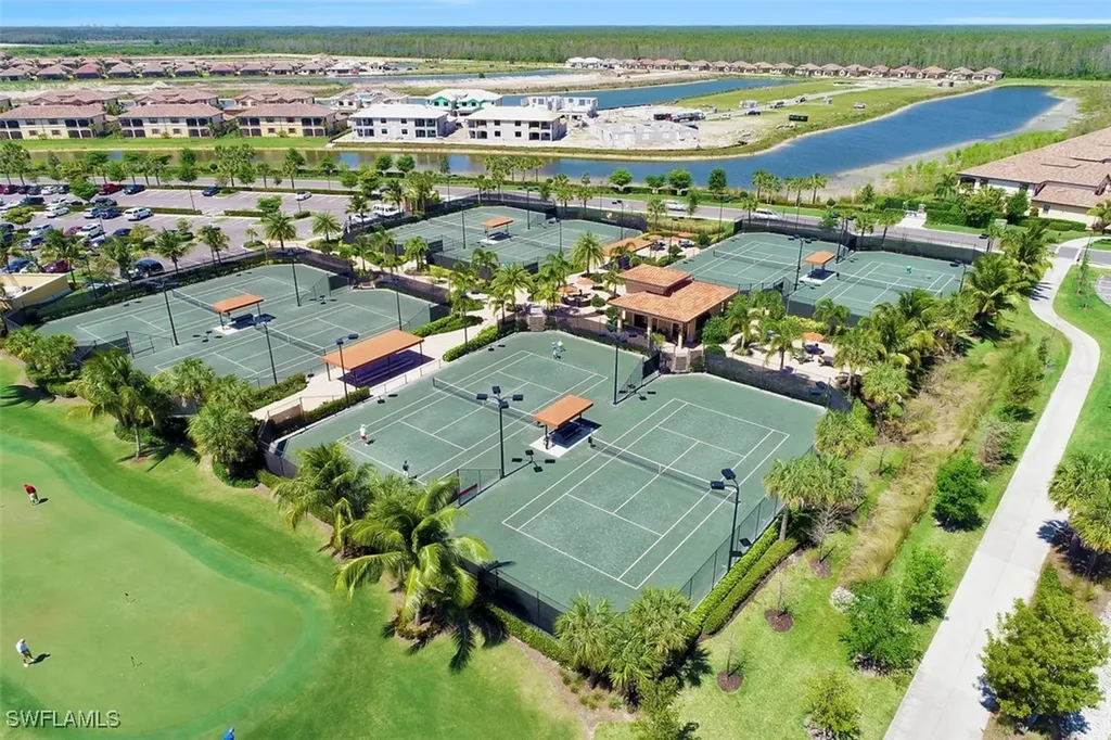 28085 Wicklow Court Bonita Springs FL 34135