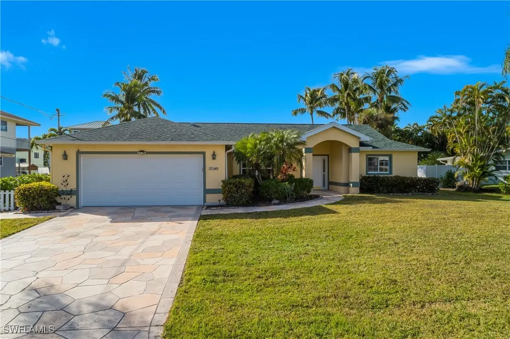 27245 Gasparilla Drive Bonita Springs FL 34135
