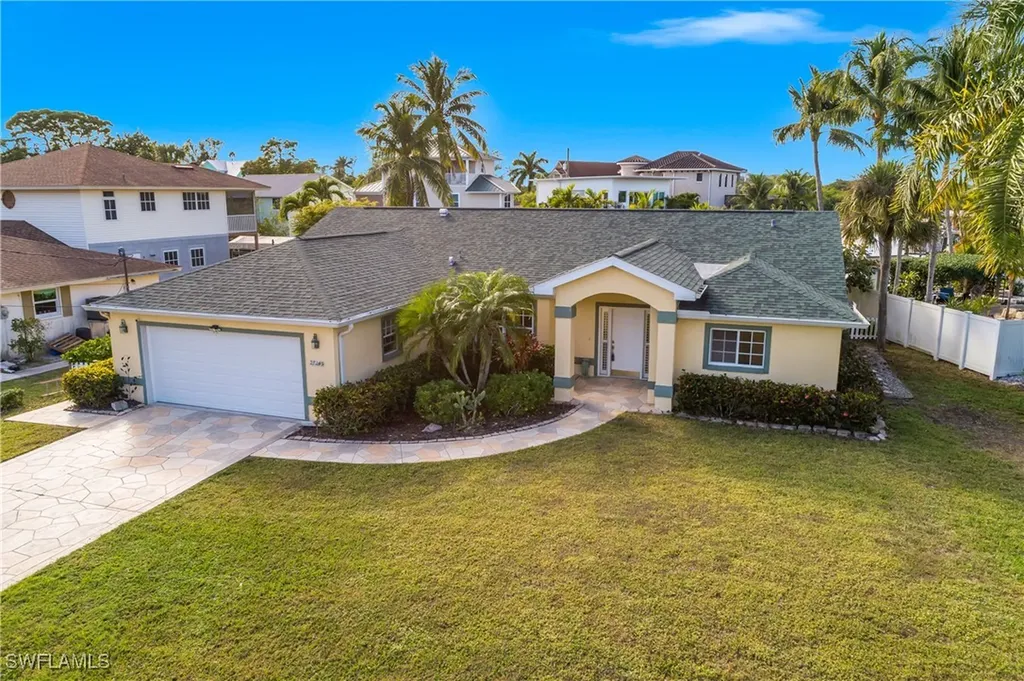 27245 Gasparilla Drive Bonita Springs FL 34135