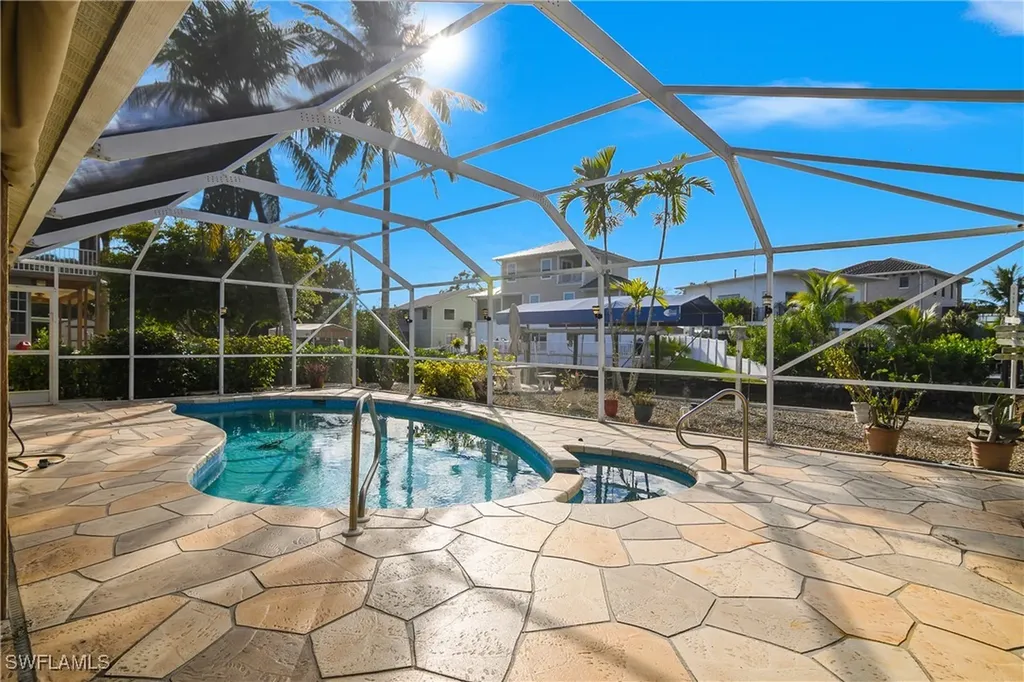 27245 Gasparilla Drive Bonita Springs FL 34135