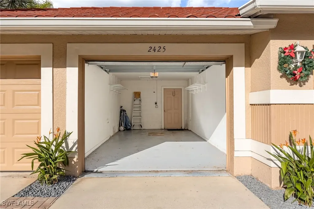 2770 Cypress Trace Circle Naples FL 34119