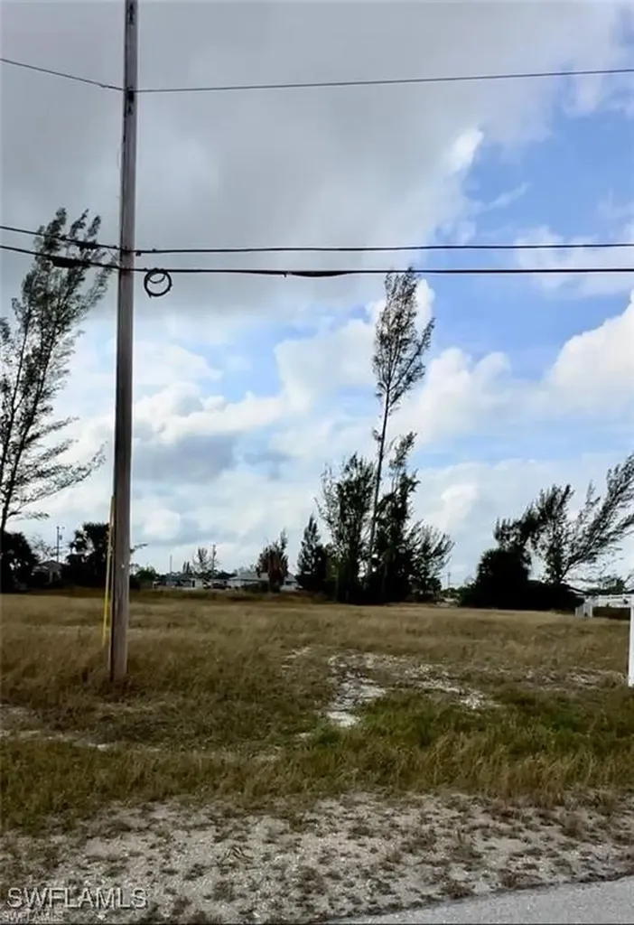 3628 NE 15th Avenue Cape Coral FL 33909