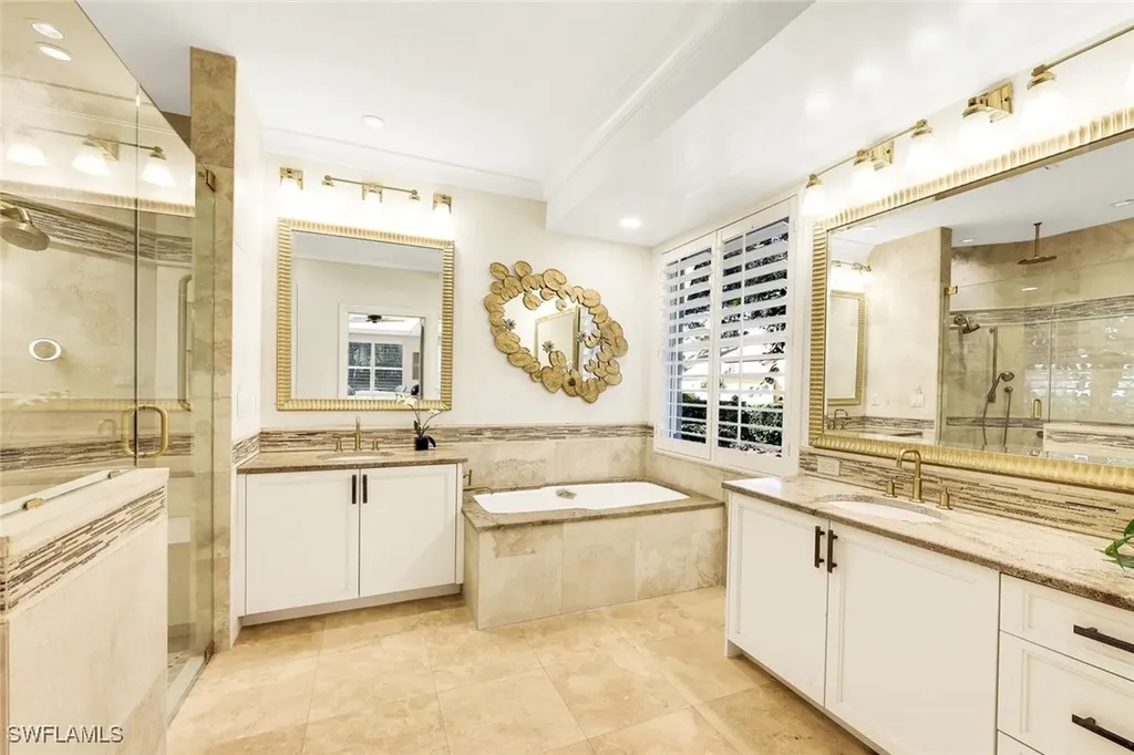 6777 Southern Oak Court Naples FL 34109