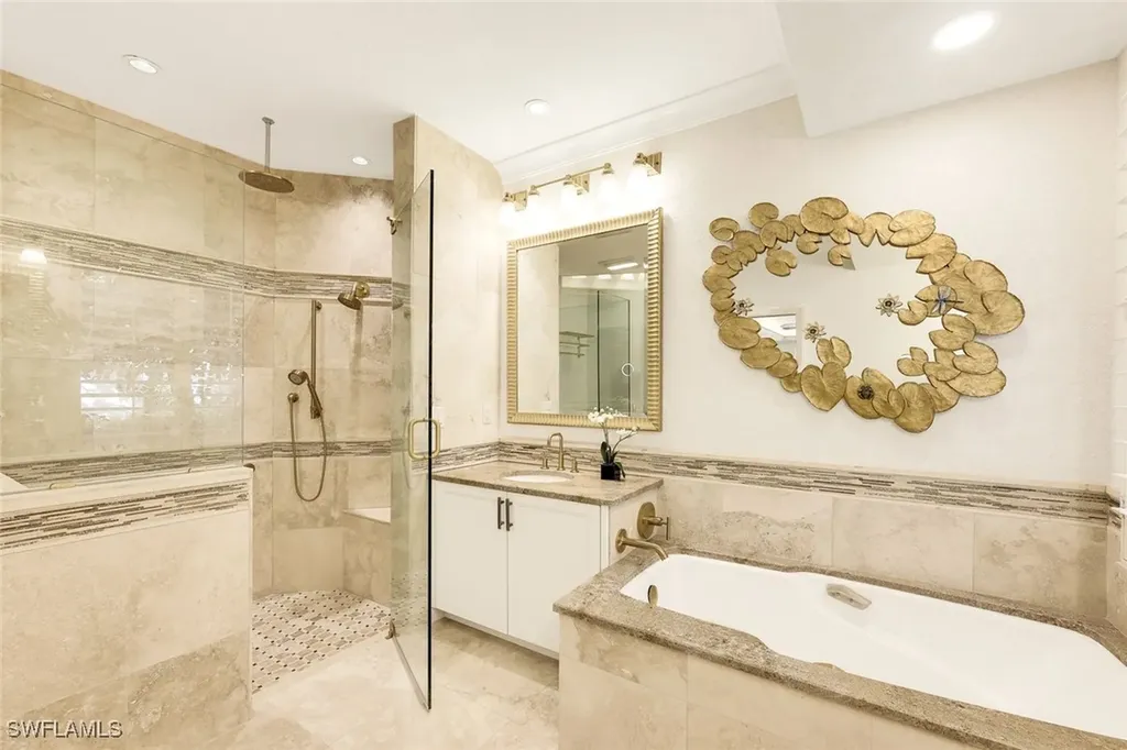 6777 Southern Oak Court Naples FL 34109