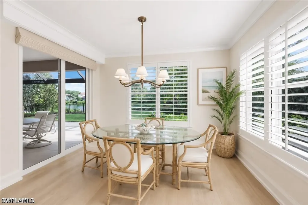 6777 Southern Oak Court Naples FL 34109