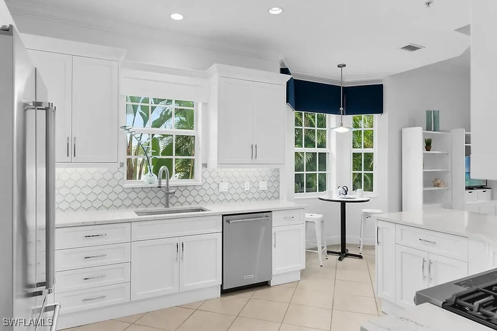9292 Belle Court Naples FL 34114