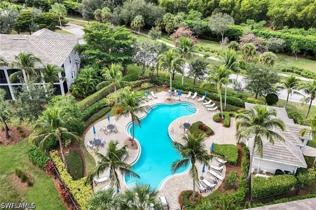 9292 Belle Court Naples FL 34114