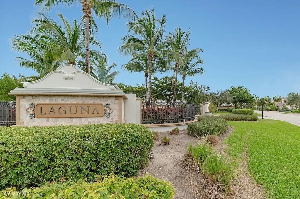 9292 Belle Court Naples FL 34114