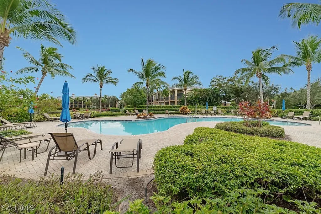 9292 Belle Court Naples FL 34114