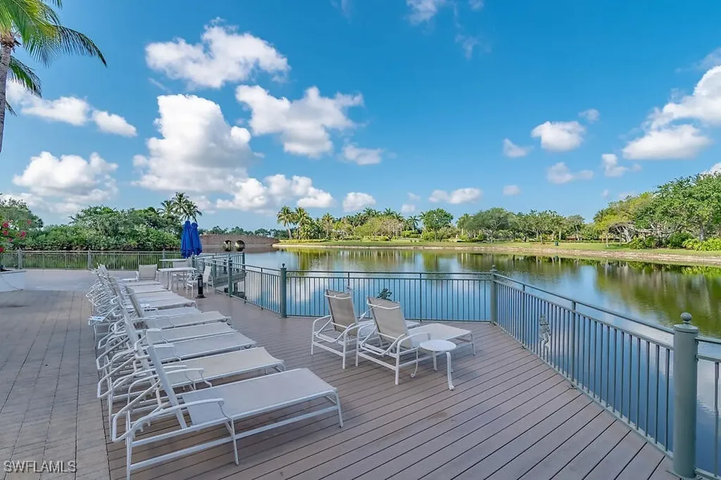 9292 Belle Court Naples FL 34114