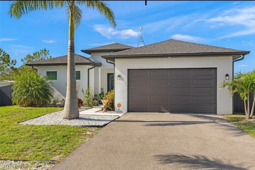 2552 70th Avenue NE Naples FL 34120