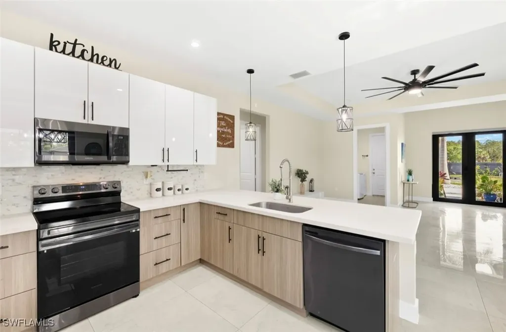 2552 70th Avenue NE Naples FL 34120