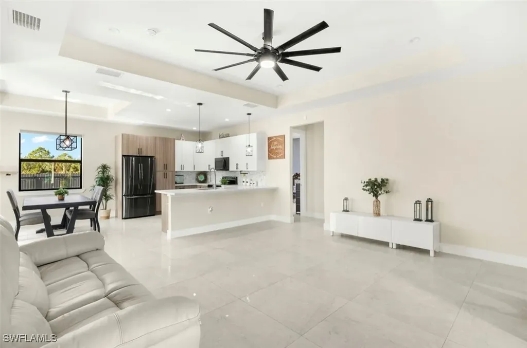 2552 70th Avenue NE Naples FL 34120