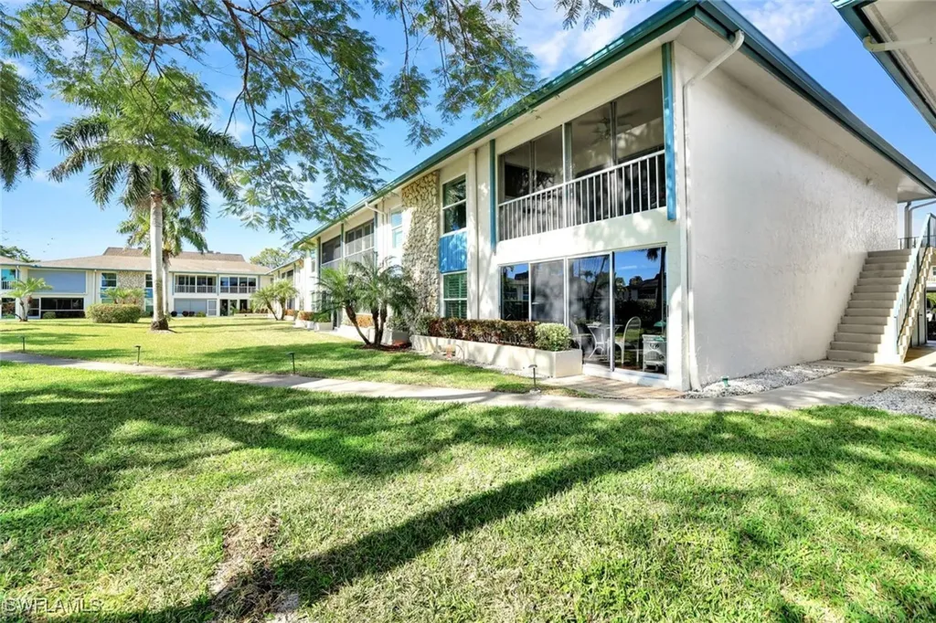 325 Charlemagne Boulevard Naples FL 34112