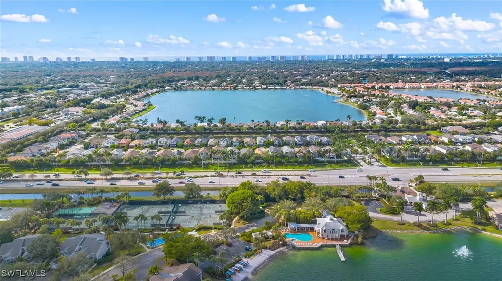 2711 Citrus Lake Drive Naples FL 34109