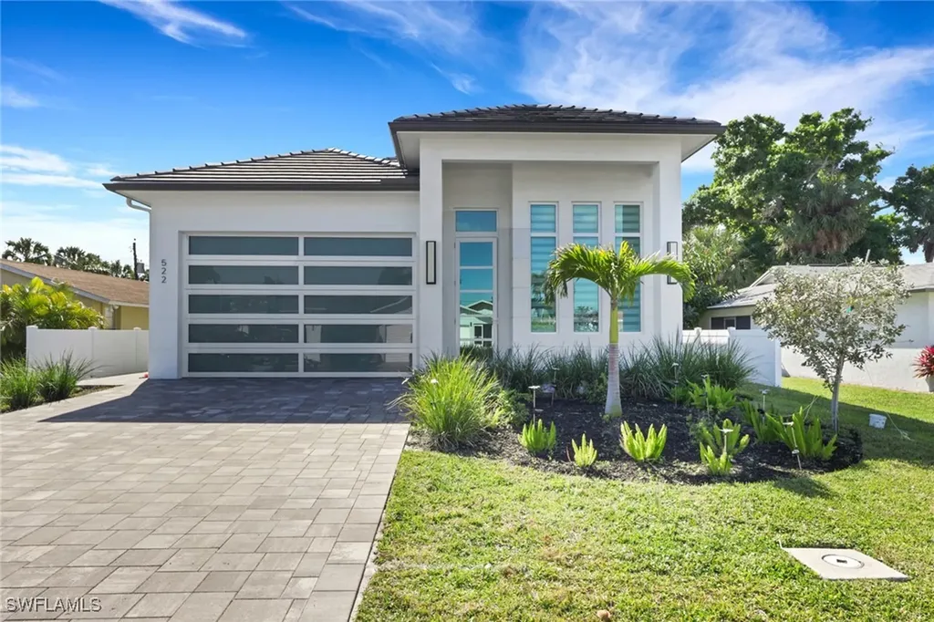522 98th Avenue N Naples FL 34108