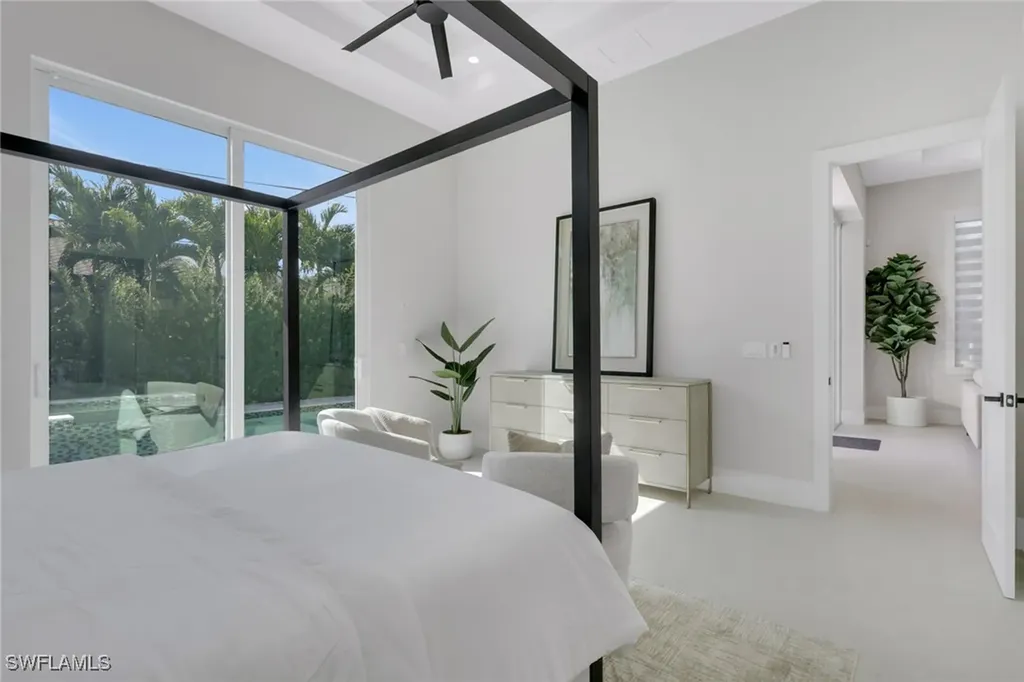 522 98th Avenue N Naples FL 34108