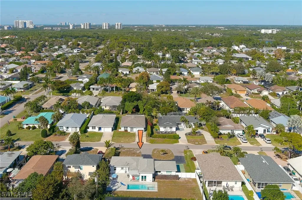 714 105th Avenue N Naples FL 34108