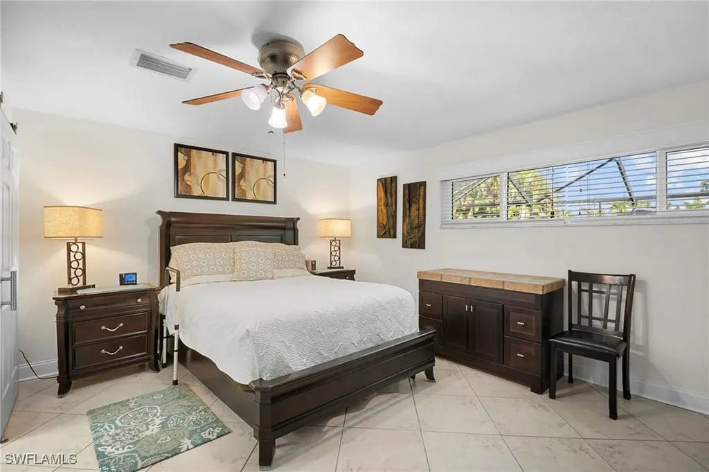 101 SE 41st Terrace Cape Coral FL 33904