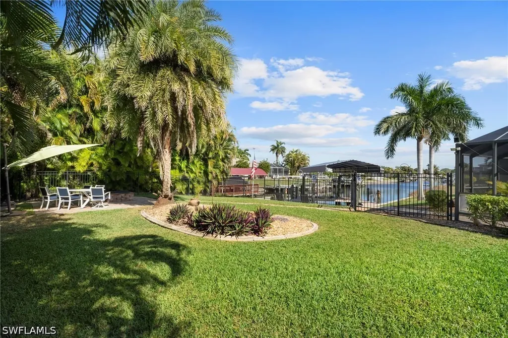 101 SE 41st Terrace Cape Coral FL 33904