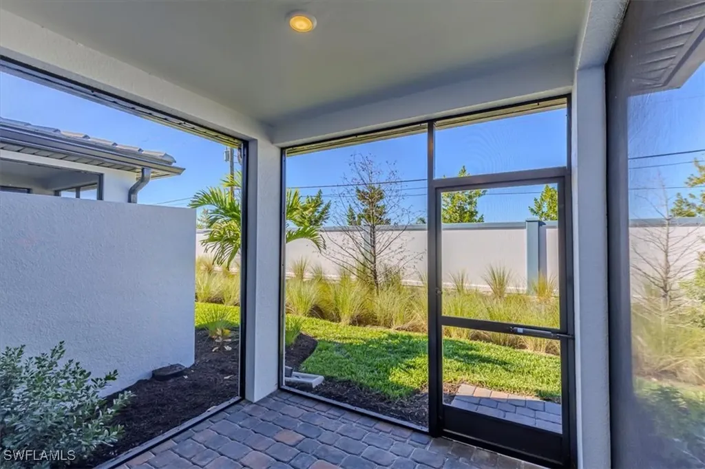 27842 Solis Grande Drive Bonita Springs FL 34135