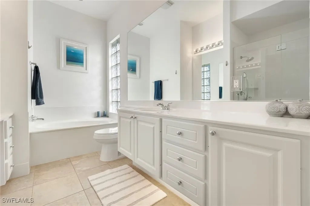 8040 Wilfredo Court Naples FL 34114
