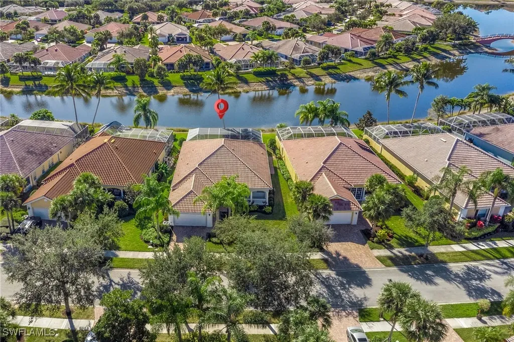 8040 Wilfredo Court Naples FL 34114