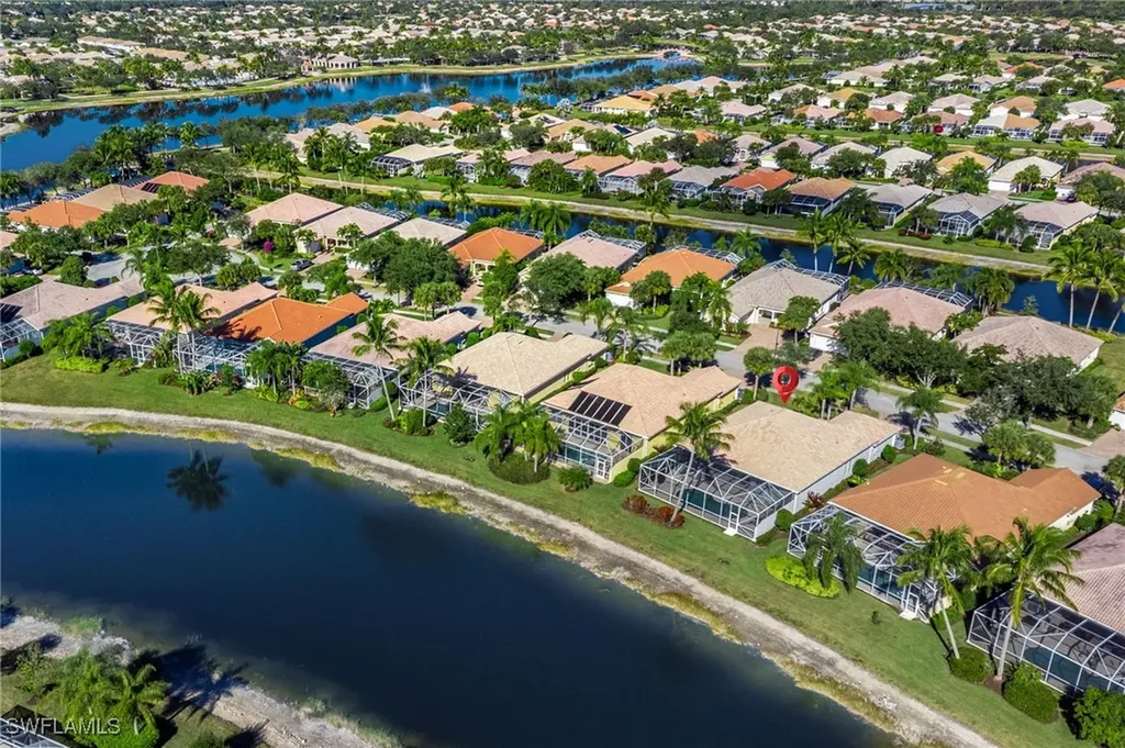 8040 Wilfredo Court Naples FL 34114