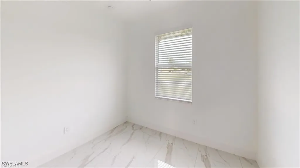 2045 Carver Avenue Fort Myers FL 33916