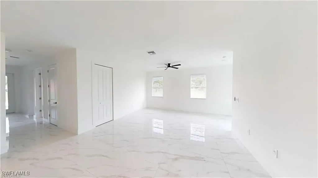 2045 Carver Avenue Fort Myers FL 33916