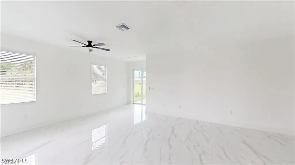 2045 Carver Avenue Fort Myers FL 33916