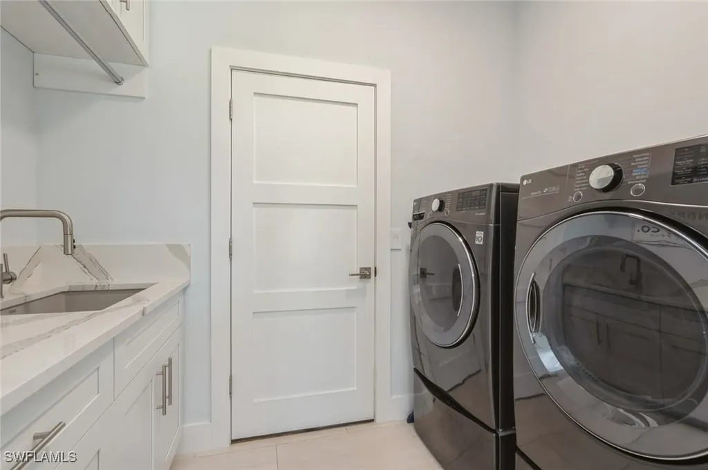 7087 Lone Oak Boulevard Naples FL 34109