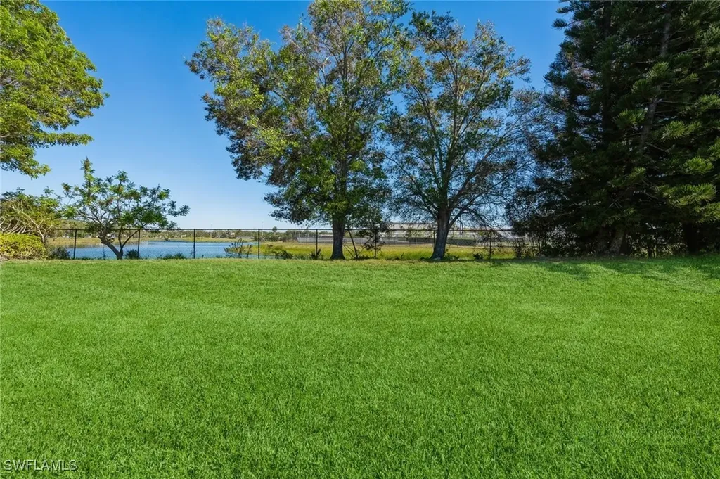 7087 Lone Oak Boulevard Naples FL 34109