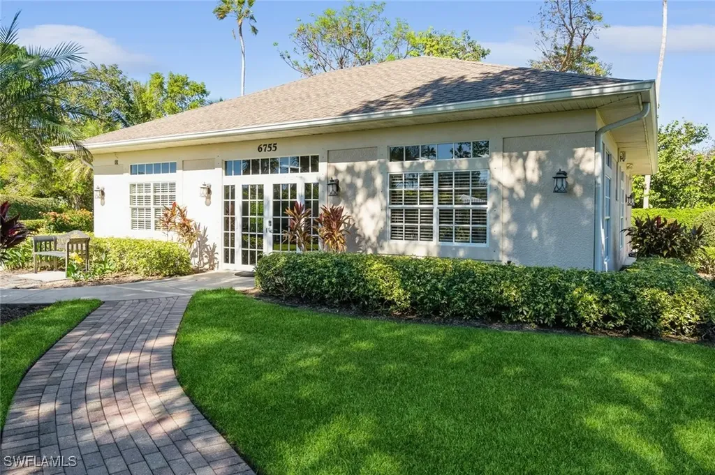 7087 Lone Oak Boulevard Naples FL 34109