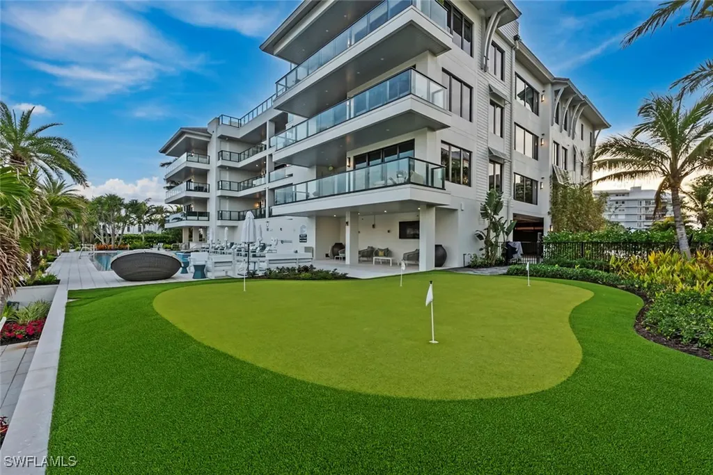 1820 Gulf Shore Boulevard N Naples FL 34102