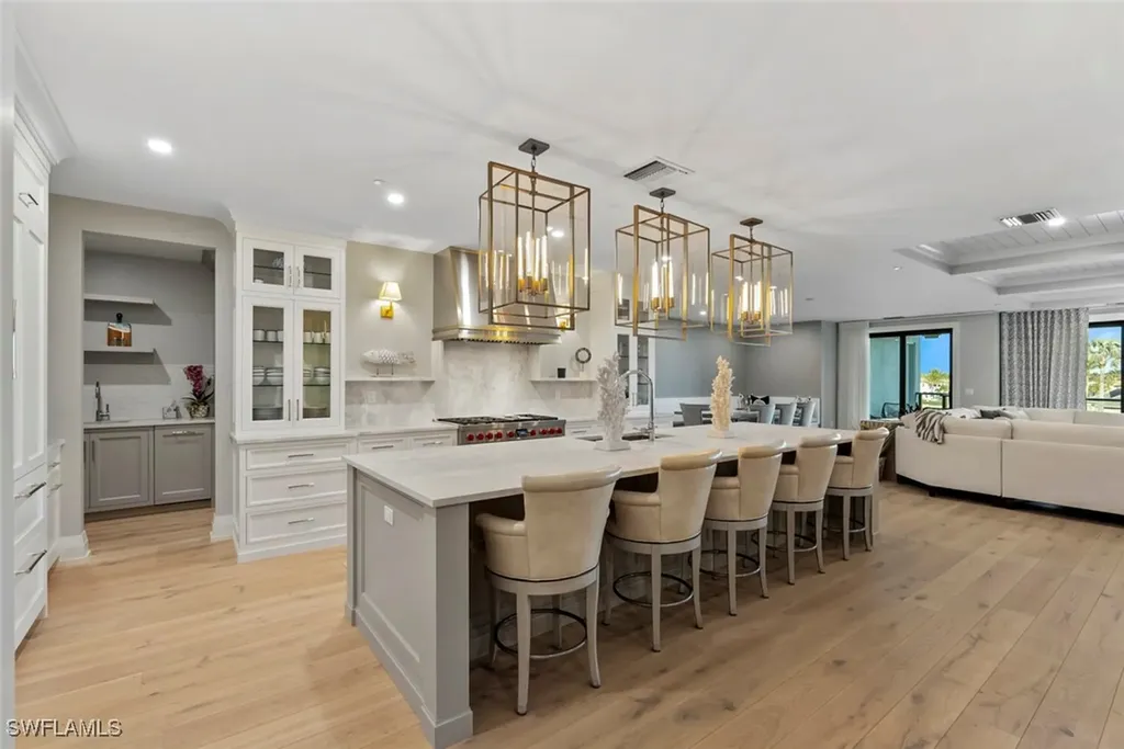 1820 Gulf Shore Boulevard N Naples FL 34102