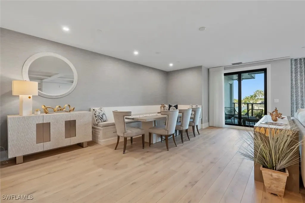 1820 Gulf Shore Boulevard N Naples FL 34102