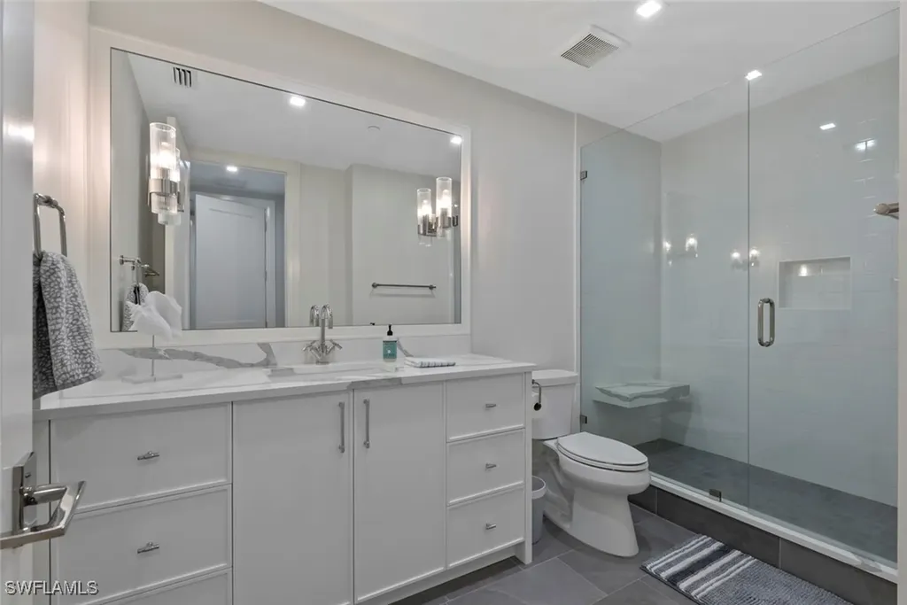 1820 Gulf Shore Boulevard N Naples FL 34102