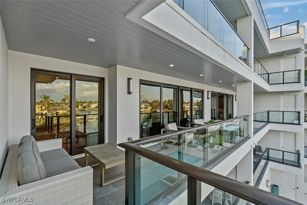 1820 Gulf Shore Boulevard N Naples FL 34102