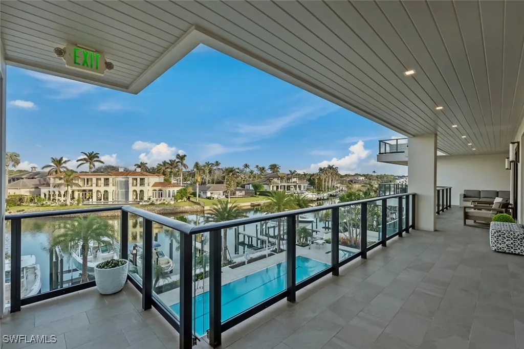 1820 Gulf Shore Boulevard N Naples FL 34102