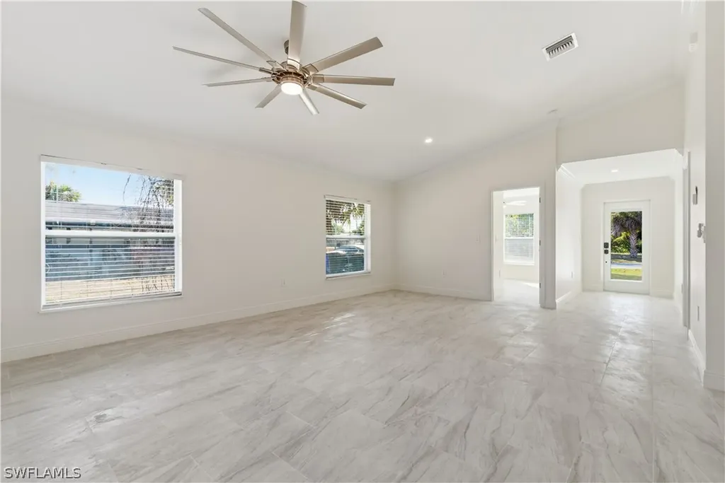 2141 Davis Street Fort Myers FL 33916